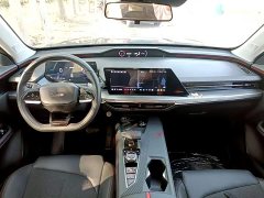 Changan Oushang Z6 Blue Whale 1.5T DCT Smart Premium Edition - ფოტო 10