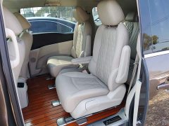 Buick GL8 Land Business Class Comfort Edition - ფოტო 13