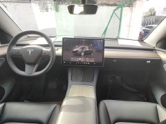 Tesla Model Y Rear-Wheel Drive - ფოტო 12