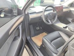Tesla Model Y Rear-Wheel Drive - ფოტო 13