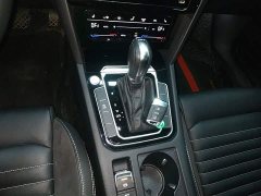 Volkswagen Magotan 2020 330TSI DSG Advance - ფოტო 10
