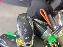FAW Red Flag HS3 PHEV 117km Dynamic Edition - ფოტო 9