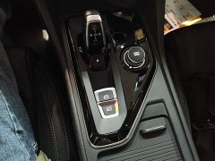 Lynk & Co Geely Lynk & Co 02 Hatchback 2.0T Diesel Pro - ფოტო 10