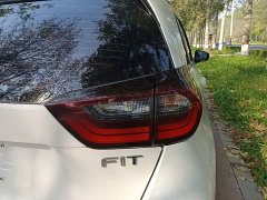 Honda Fit 1.5L CVT Trend Edition - ფოტო 8