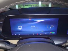 Buick GL8 ES Luxe Enjoyment Edition - ფოტო 4