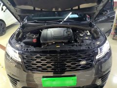 Land Rover Range Rover Velar 250PS Gloss Black Collector's Edition - ფოტო 17