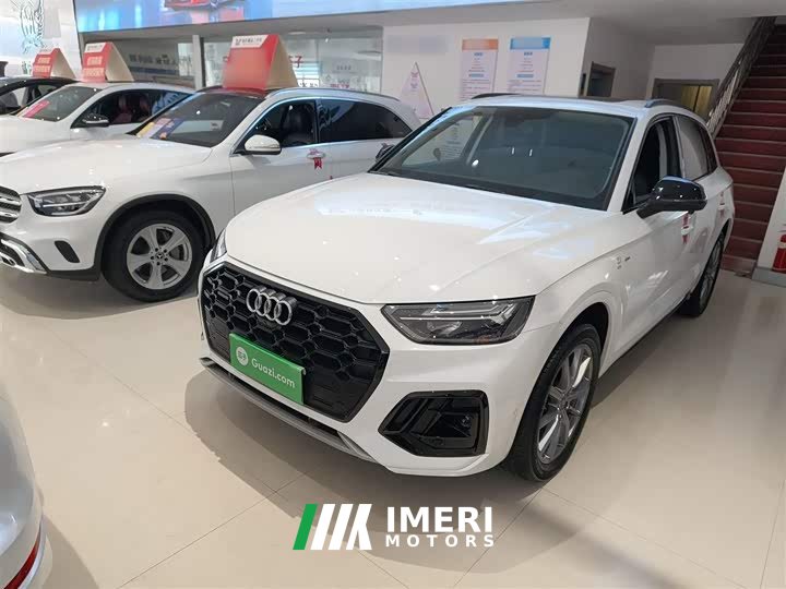 Audi Q5L Facelift 40T Luxury Sport