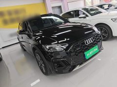 Audi Q5L 40 TFSI Luxury Dynamic - ფოტო 4