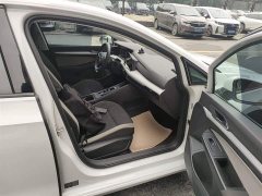 Volkswagen Golf 200TSI DSG - ფოტო 20