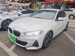 BMW 1 Series 120i M Sport - ფოტო 1