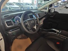 Honda Odyssey 2.0L Sharp Comfort Edition - ფოტო 8