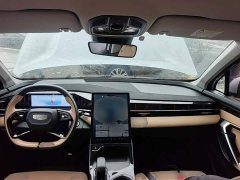 Geely Boyue L 1.5TD DCT Luxury - ფოტო 10