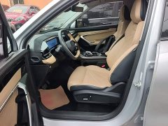 Geely Boyue L 1.5TD DCT Luxury - ფოტო 15