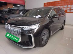 Voyah Lantu Dreamchaser 2025 PHEV AWD Flagship Kunpeng Edition - ფოტო 1