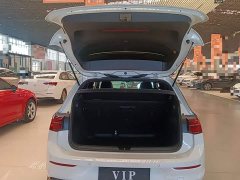 Volkswagen Golf 2023 Facelift 280TSI DSG R-Line - ფოტო 19