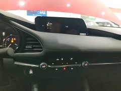 Mazda3 Axela 2021 2.0L Automatic Brilliant Edition - ფოტო 13