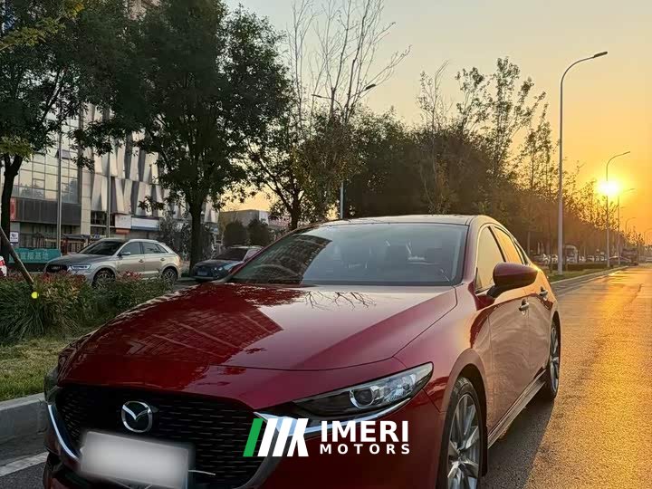Mazda3 Axela 2.0L Automatic Elegant Edition