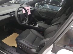 Tesla Model Y L Long Range All-Wheel Drive - ფოტო 11