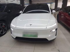 Tesla Model Y L Long Range All-Wheel Drive - ფოტო 3