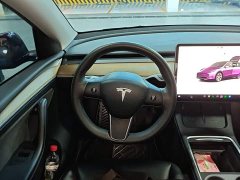 Tesla Model Y Rear-Wheel Drive - ფოტო 11