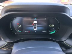 SAIC MG i5 1.5L CVT Diamond Edition - ფოტო 12