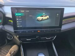 SAIC MG i5 1.5L CVT Diamond Edition - ფოტო 13