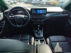 Ford Focus Sedan EcoBoost 180 Automatic ST Line - ფოტო 10