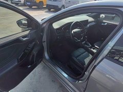 Ford Focus Sedan EcoBoost 180 Automatic ST Line - ფოტო 16