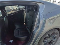 Ford Focus Sedan EcoBoost 180 Automatic ST Line - ფოტო 17