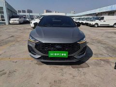 Ford Focus Sedan EcoBoost 180 Automatic ST Line - ფოტო 3