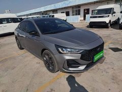 Ford Focus Sedan EcoBoost 180 Automatic ST Line - ფოტო 4