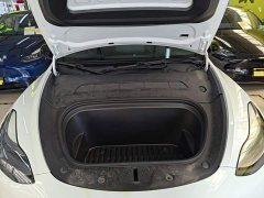 Tesla Model Y Standard Range RWD - ფოტო 20