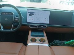 Li Auto L6 Pro - ფოტო 13