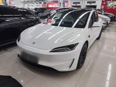 Tesla Model 3 High Performance All-Wheel Drive - ფოტო 1