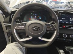 Hyundai Elantra 2023 1.5L CVT GLS Leading Edition - ფოტო 11