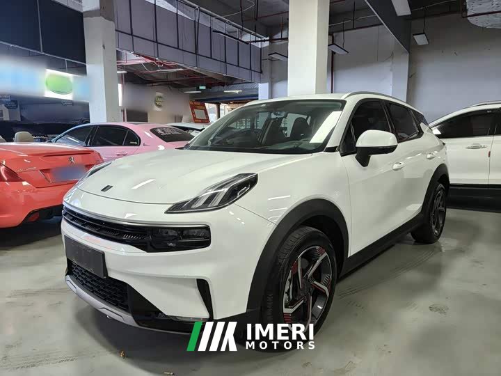 Lynk & Co Geely Lynk & Co 06 EM-P 2022 PHEV 84KM Range Pro - ავტომობილი ჩინეთიდან