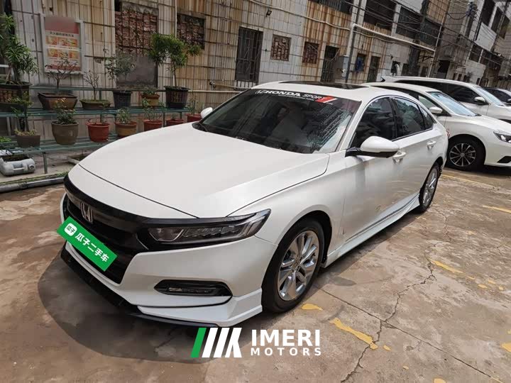 Honda Accord 260TURBO Elite China VI