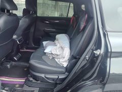 Toyota Crown Venza 2.5L HEV AWD Premium - ფოტო 15