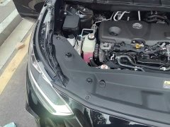 Toyota Crown Venza 2.5L HEV AWD Premium - ფოტო 19