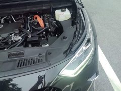 Toyota Crown Venza 2.5L HEV AWD Premium - ფოტო 20