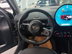 BMW 2024 Electric MINI ACEMAN E Classic Edition - ფოტო 11