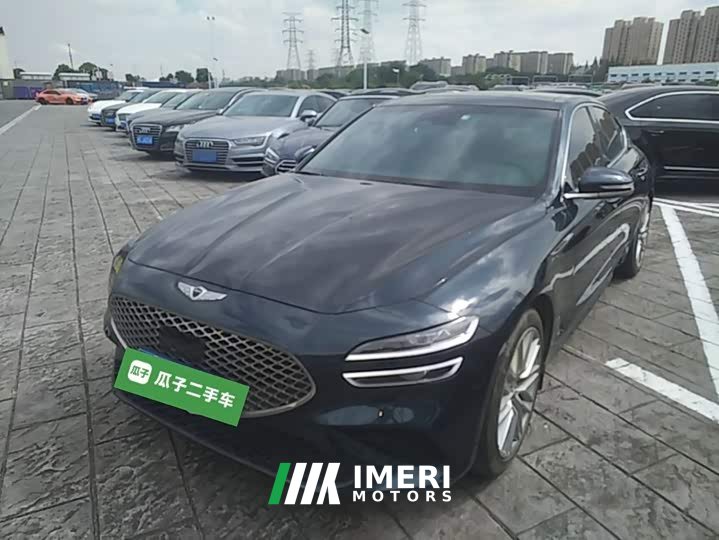 Genesis G70 2.0T RWD Luxury Edition