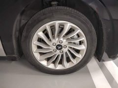 Voyah Dream PHEV Extended Range Luxury Edition - ფოტო 16