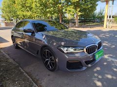 BMW 5 Series (Imported) Facelift 540i Elegance M Sport Package - ფოტო 4