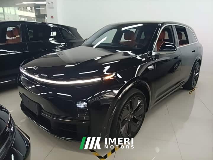 Li Auto L7 Pro - ავტომობილი ჩინეთიდან