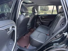 Toyota Venza 2.0L CVT FWD Luxury - ფოტო 14