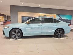 Volkswagen Passat 2025 Pro 380TSI Starry Sky Dragon Premium Edition - ფოტო 5