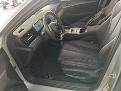 BYD Dolphin 06 DM-i Smart Drive 120KM Deluxe - ფოტო 15