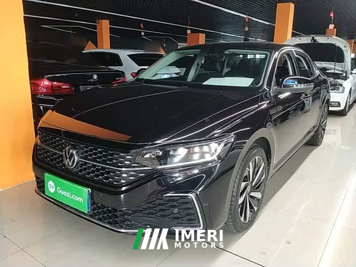 Volkswagen Passat 330TSI Starry Sky Elite - ავტომობილი ჩინეთიდან