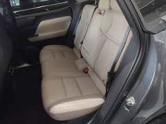 Volvo XC70 Plug-in Hybrid 2026 All-Wheel Drive Extended Range Ultra - ფოტო 17